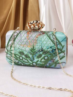 Riya clutch Green