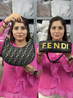 F Premium bag with box print