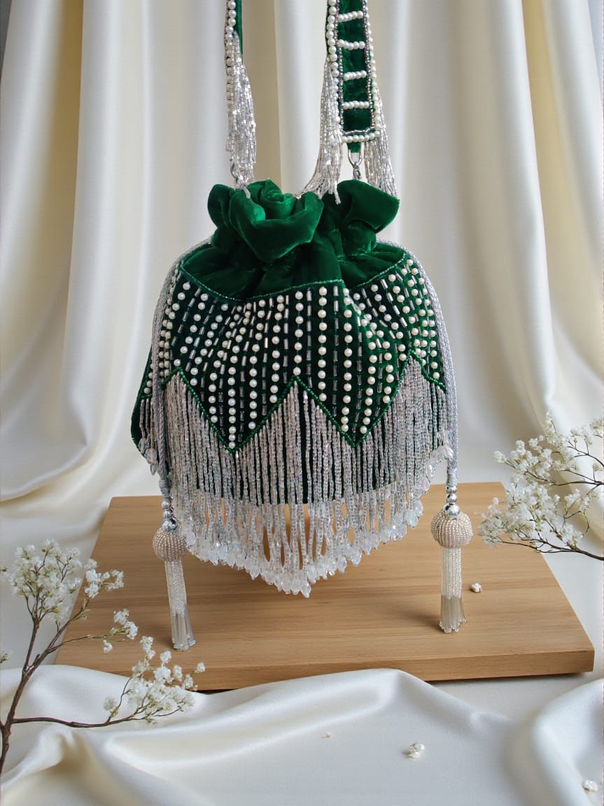 bf4df339-4500-4f8c-a446-74c7861c41d6