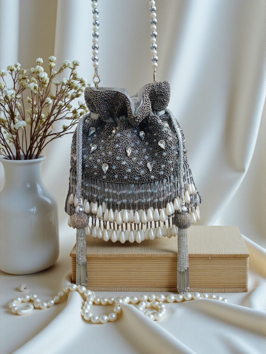 fbd54d70-dae5-4eb2-8510-bae5eb6b3344