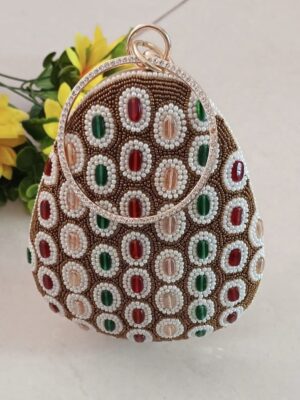 Almond shape clutch design -5